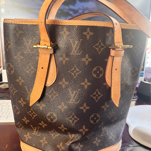 Louis Vuitton Brown Monogram Bucket Bag - Picture 3 of 8